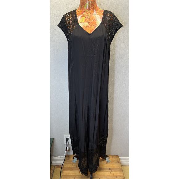 Soft Surroundings Women’s M Black Crochet Lace Trim Maxi Dress Boho Chic - Picture 1 of 7